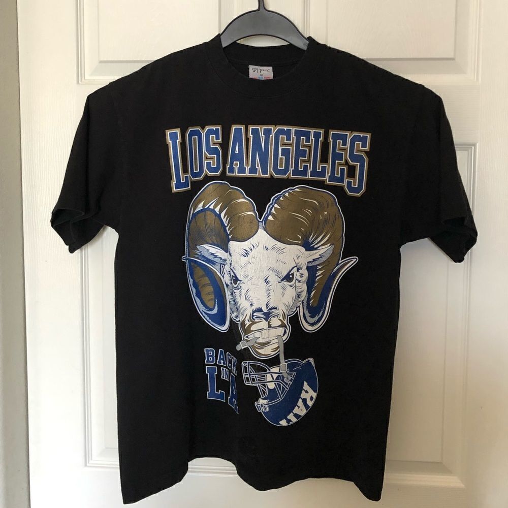 SHAKAWear Men’s LosAngelesRams Heavyweight Tshirt